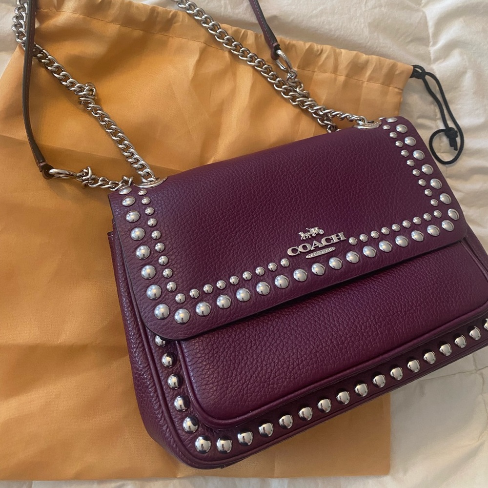 Coach Klare Crossbody 25 With Rivets